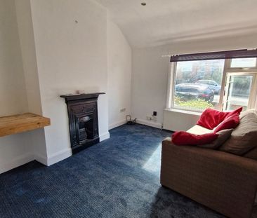 2 Bed Flat, Kimberley Road, BN2 - Photo 1