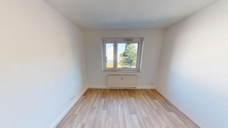 2-Raum-Wohnung mit Balkon in ruhiger Seitenstraße - Photo 2