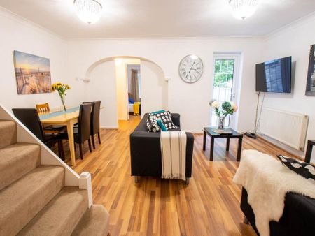 5 bedroom house to rent - Photo 2