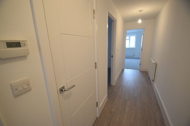 1771 London Road, Leigh On Sea, Essex, SS9 - Photo 1