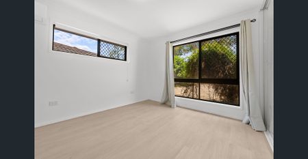 Neat & Spacious 4-Bedroom Home in a Prime Wellington Point Location - Photo 2