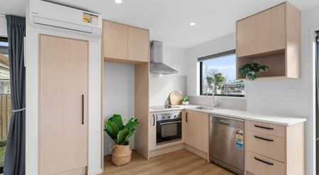 Modern Comfort in Convenient City-Fringe Location - Photo 4