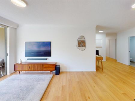 3101/12-14 Executive Drive, Burleigh Waters QLD - Photo 3