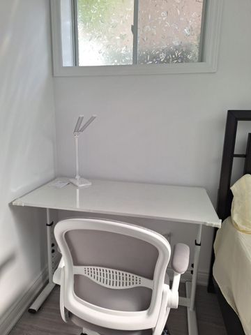 For Lease - 15 Spring Creek Street, Kitchener, Ontario - Photo 3