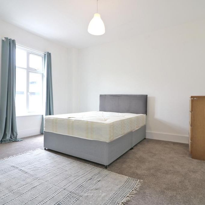 House share to rent - Photo 1