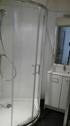 Joli T2 Quartier proche cathédrale - Photo 1