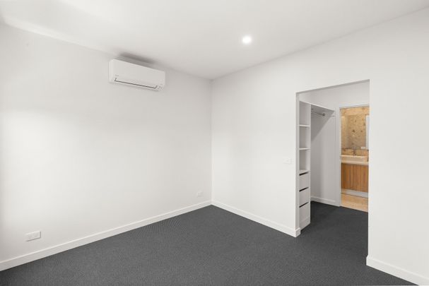 1/9 Haig Street, Heidelberg Heights VIC 3081 - Photo 1