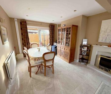 3 bedroom semi-detached house to rent - Photo 2