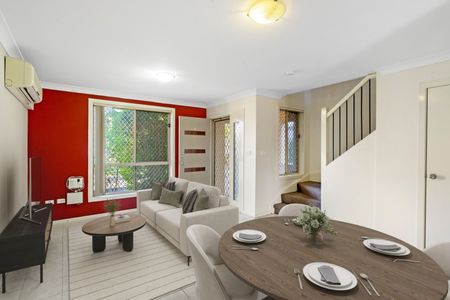 Modern Living - Photo 2