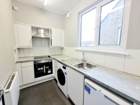 The Broadway, NW7 3LN, Mill Hill - Photo 4