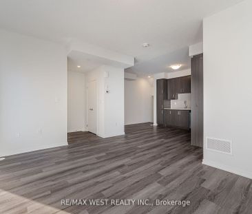For Lease - 141 Honeycrisp Crescent Unit# 195, Vaughan, Ontario - Photo 1