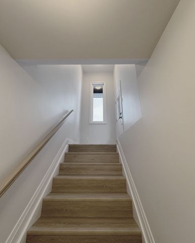 For Lease - 822 Namur Street, Russell, Ontario - Photo 2