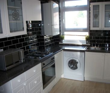 Room in a Shared Flat, Exonbury, NW8 - Photo 3