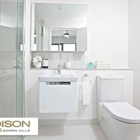 1 BEDROOM APARTMENT + 1 MONTHS FREE INTERNET. - Photo 3