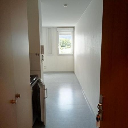 Appartement - T1 - BELLIGNAT - Photo 4