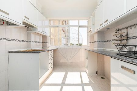 Apartamento T3 em Lisboa - Photo 2
