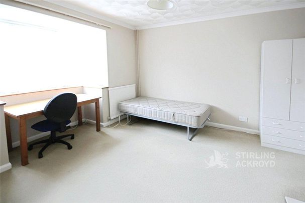 5 bedroom semi-detached house to rent - Photo 1