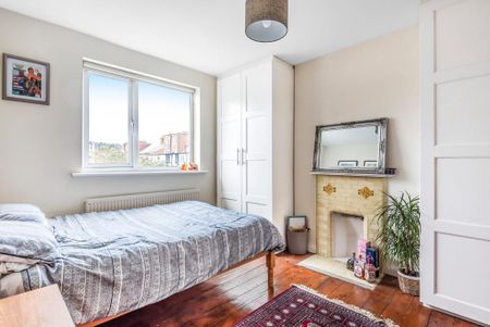 3 bedroom maisonette to rent - Photo 4