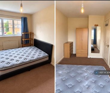 1 bedroom in a house share to rent - Photo 3