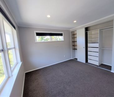 Birkenhead Bungalow * ELECTRICITY & WATER INCLUDED* - Photo 1