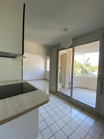 Location Appartement 2 pièces 45m² VALENCE 26000 - Photo 5