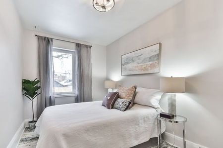 For Lease - 41 Sixth Street, Toronto, Ontario - Photo 5