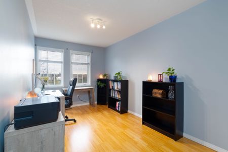 For Lease - 537 Heddle Crescent, Newmarket, Ontario - Photo 5