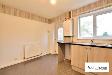 2 bedroom terraced house to rent - Photo 5