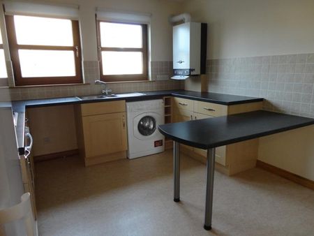 2 bedroom flat to rent - Photo 3