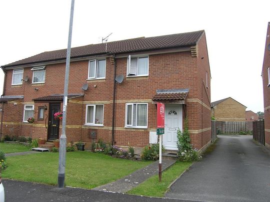 2 bedroom semi-detached house to rent - Photo 1