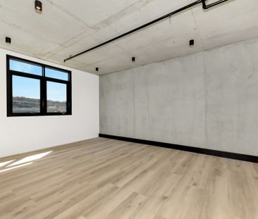 Brand New Complex Ready to Move-In - Photo 5