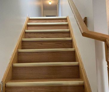 For Lease - 4372 Fairview Street, Burlington, Ontario - Photo 2