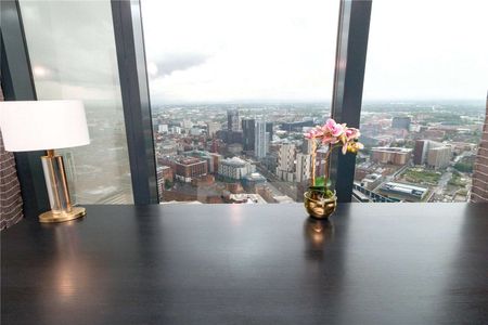 Savills are delighted to be instructed on this 'Best In Class' triplex apartment, in the highly exclusive Beetham Tower. - Photo 5