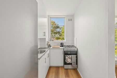 26 / 2 Pearson Street - Photo 2