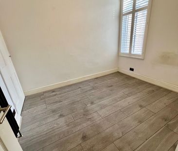 3 Bed Terraced House, Lakehall Road, CR7 - Photo 4