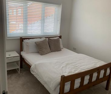 1 bedroom detached house to rent - Photo 2