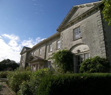 2 bedroom semi-detached house to rent - Photo 5