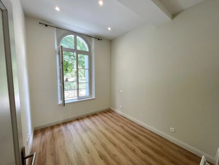 A LOUER : APPARTEMENT TYPE 3 DUPLEX CENTRE DE TOURS • Réf. GI-JB-G0375 - Photo 3