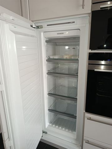 Zwenkau - Küchenliebhaber aufgepasst!!! - Tolle 3 Zi. Whg. mit großem Balkon, Parkett, FBH, und EBK! - Photo 4