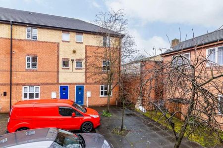 Top Pick: Lenton: Denison Street, Gated Student House, NG7 - Photo 2