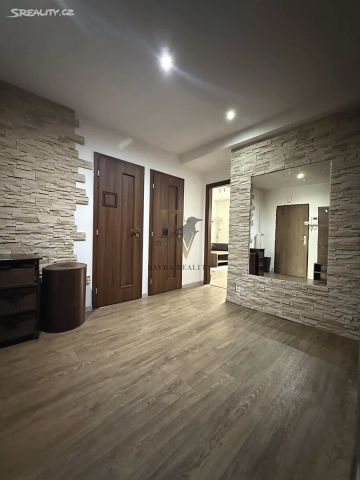 Pronájem bytu 2+1 56 m² - Photo 3