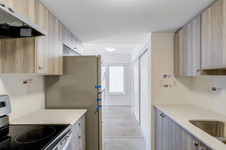 For Lease - 32 Wagon Lane Unit# 6, Barrie, Ontario - Photo 5