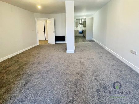 2 bedroom flat to rent - Photo 2