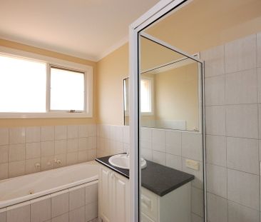 Thinking of selling? Contact our agent - Photo 5