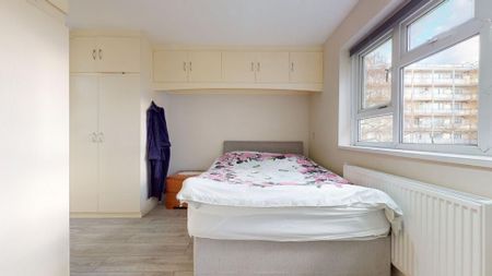 1 bedroom flat to rent - Photo 4