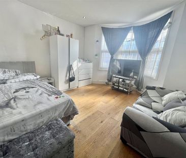 House share to rent - Photo 3