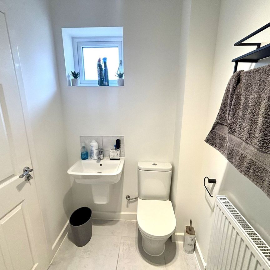 DunnLane, Mickleover, DERBY - Photo 1