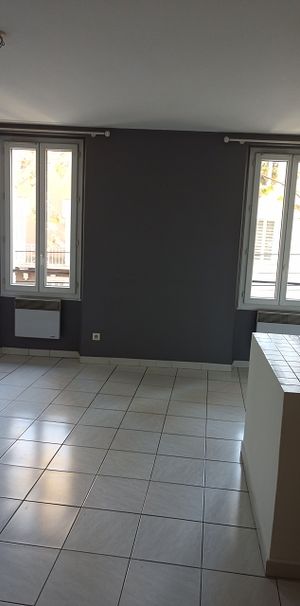 Location Appartement 1 pièce 28m² - Photo 1
