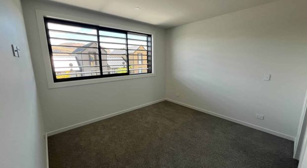 High spec two-bedroom townhouse - Photo 1