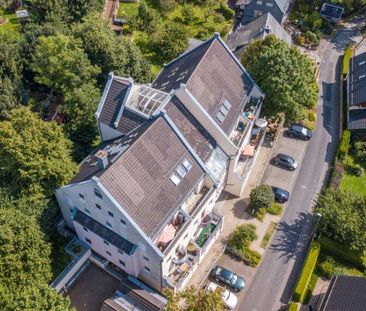 Moderne Whg. im Dachgeschoss - große Loggia - Stellplatz u.v.m. - Foto 1